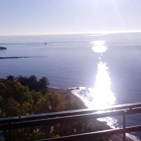 In First Line Beach And Center Apto 10-11 * Marbella